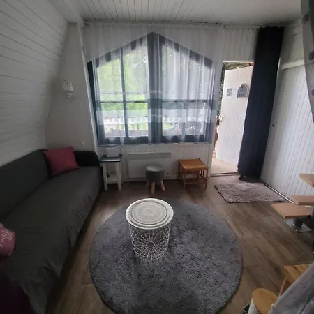 Aprolak Chalet