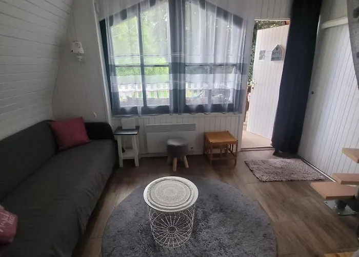 Aprólak - Erdőhöz Közeli Alpesi Faház, Pároknak és Családoknak Chalet